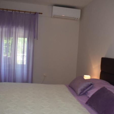 Apartments Sabina I Grapes Malinska Ngoại thất bức ảnh