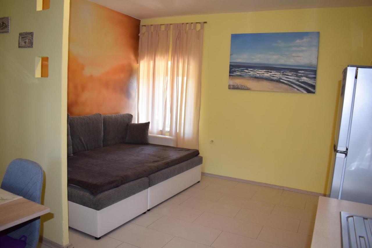 Apartments Sabina I Grapes Malinska Ngoại thất bức ảnh